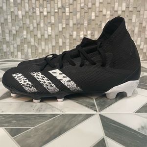 Adidas PREDATOR FREAK.3 FG Soccer Cleats Style FY1030 Size 8